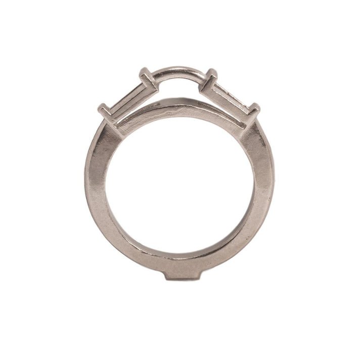14KW, 18KW & Platinum Empty Center With 5 x 3 x 2mm Tapered Baguette Sides Ring Mountings - Otto Frei
