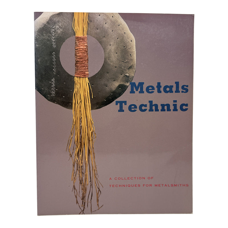 Used Metals Technic [Paperback] Edited by Tim McCreight