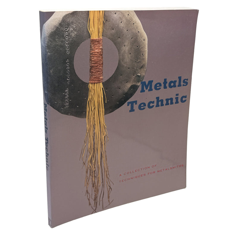 Used Metals Technic [Paperback] Edited by Tim McCreight