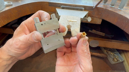 Asic French Made Jig Vise Miter Cutter - Otto Frei