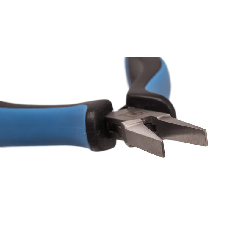 Ergonomic Value Line 4-3/4" Flat Nose Pliers - Otto Frei